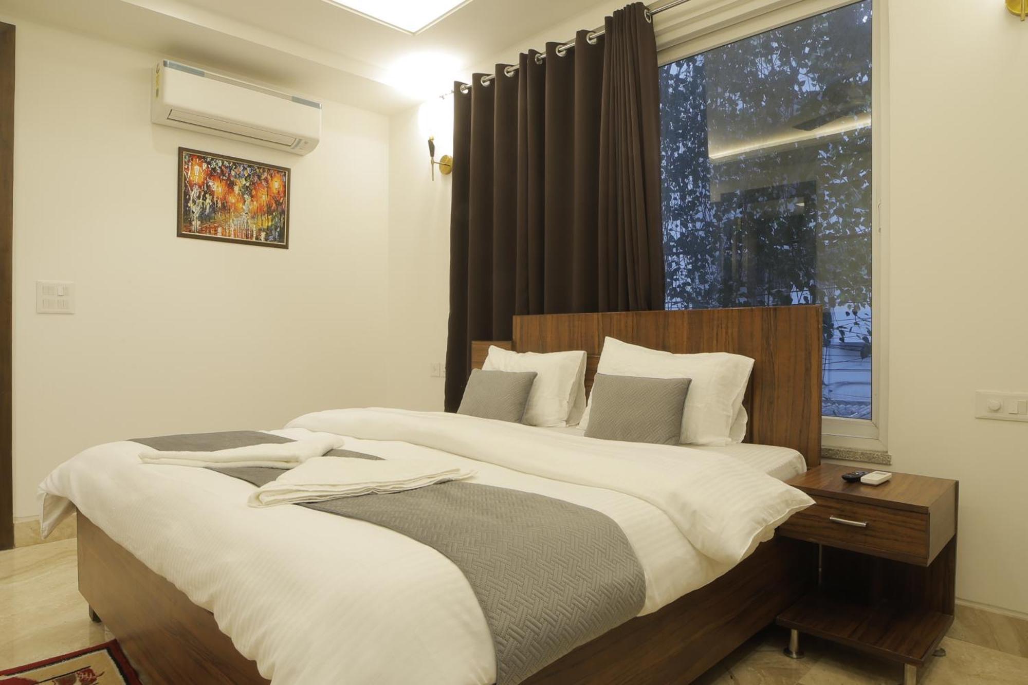 ニューデリー Under My Roof Superio Bed & Breakfast エクステリア 写真