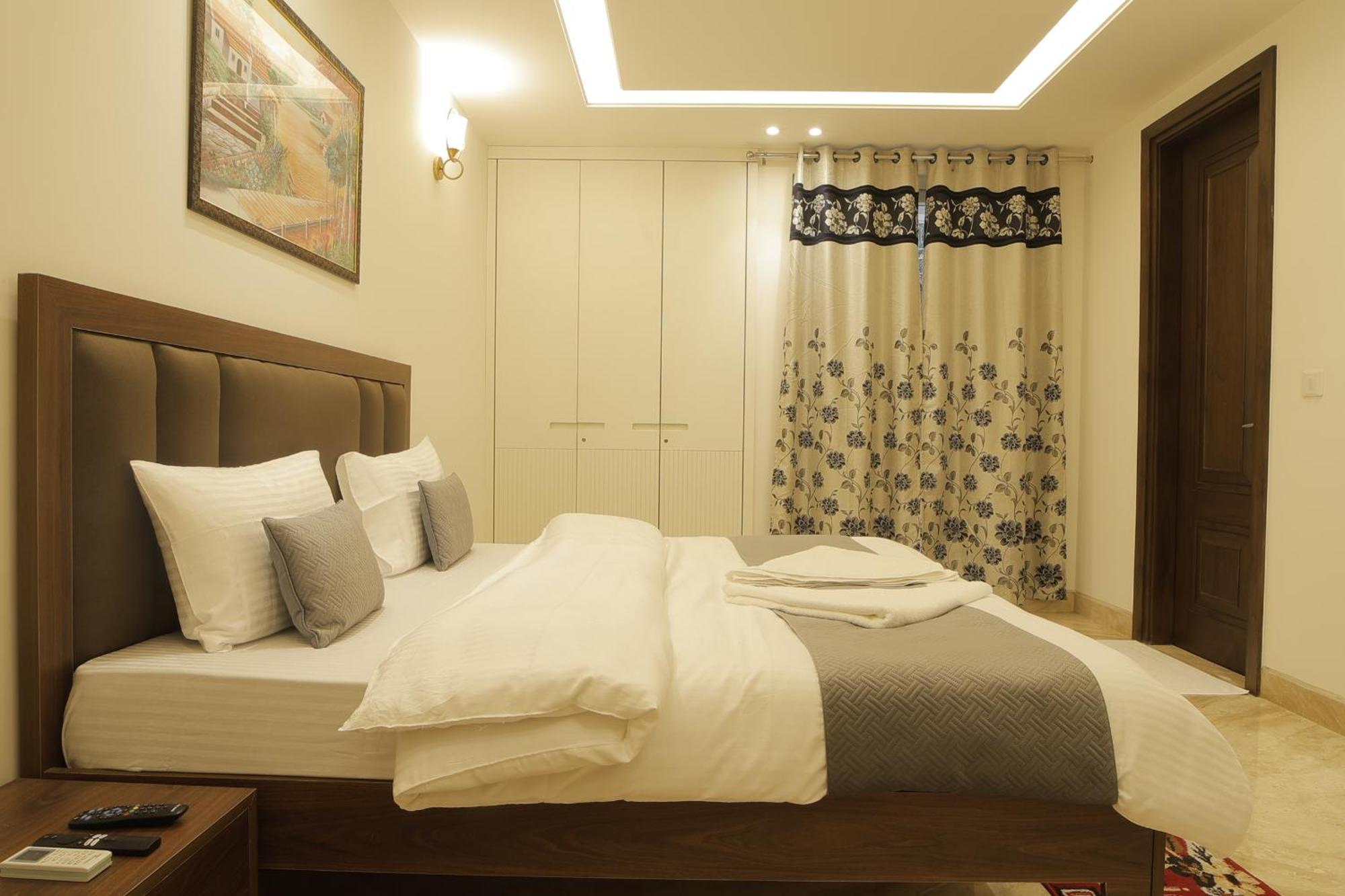ニューデリー Under My Roof Superio Bed & Breakfast エクステリア 写真